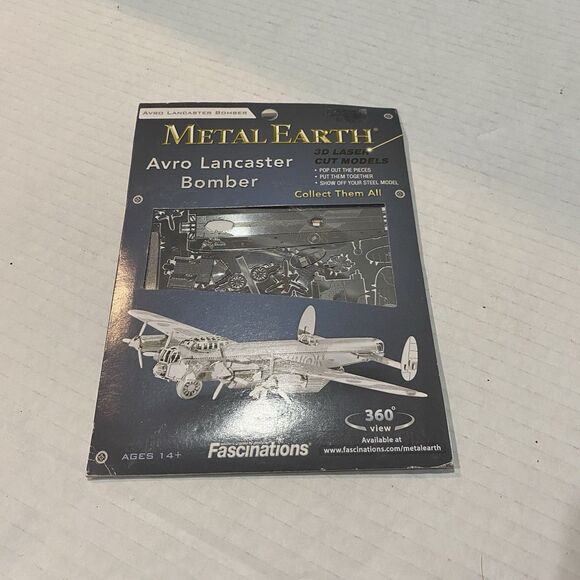 Fascinations Metal Earth Avro Lancaster Bomber 3D Laser Cut Steel Model Kit - Picture 1 of 2